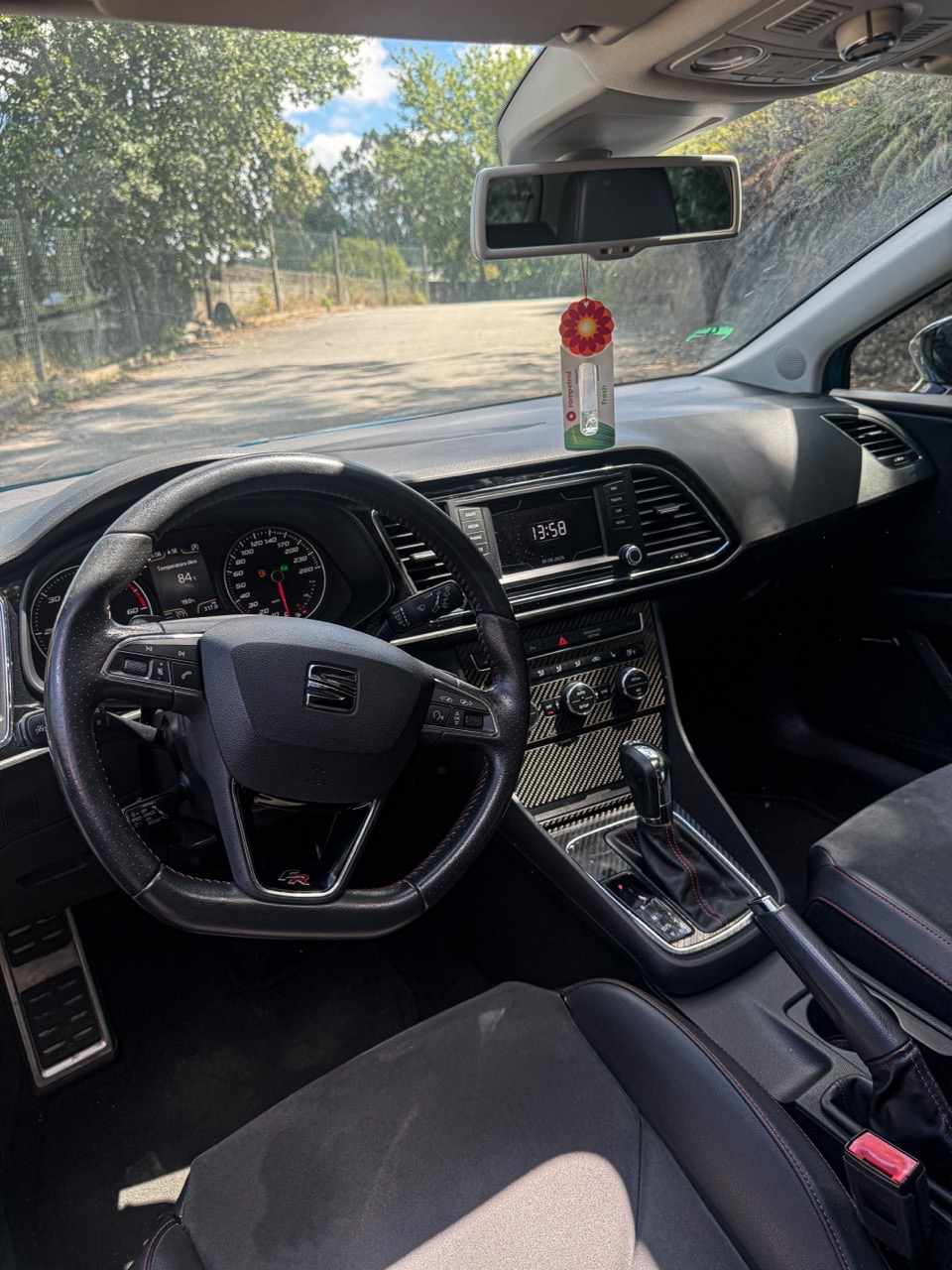 seat-leon-2015-diesel-2000cc