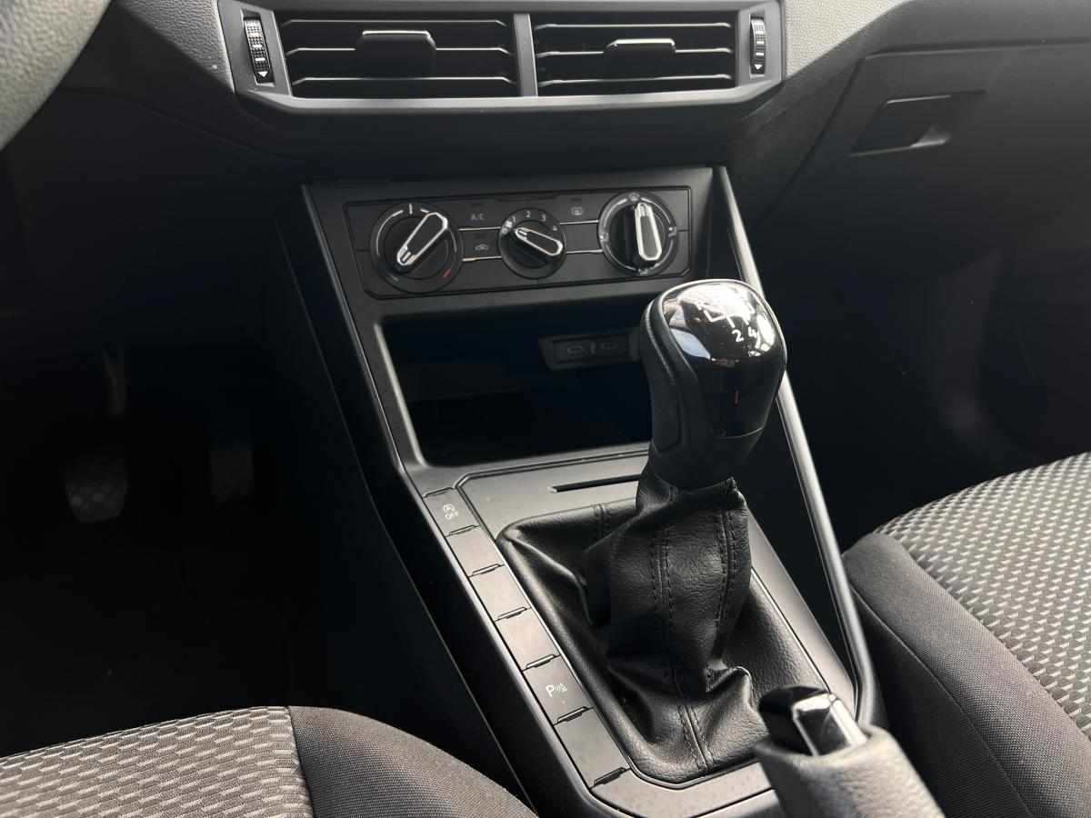 volkswagen-polo-1-0-80cv-2022-gasolina-999cc