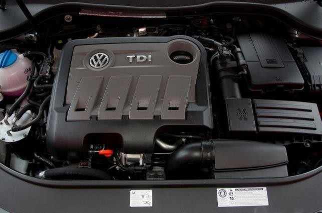 volkswagen-touran-1-6-tdi-2012-diesel-1598cc
