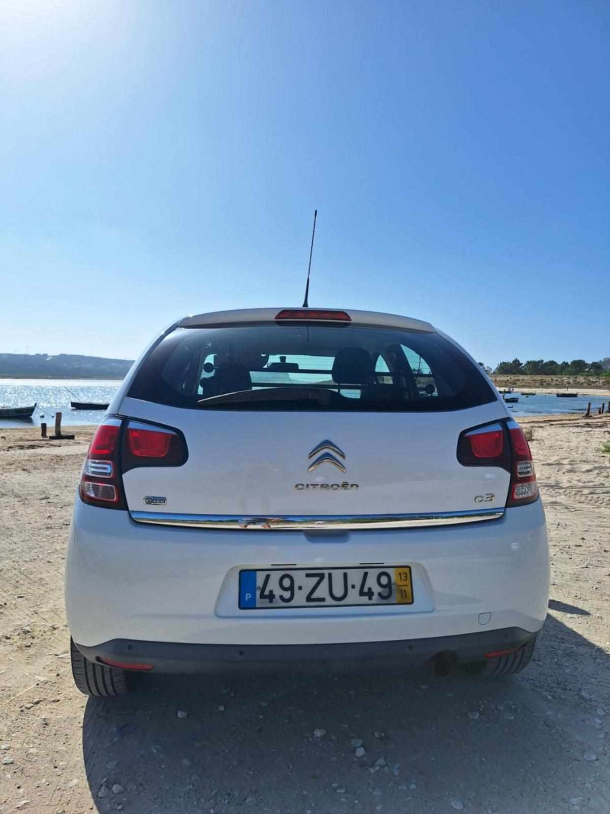citroen-c3-1-6-e-hdi-airdream-2013-diesel-1560cc