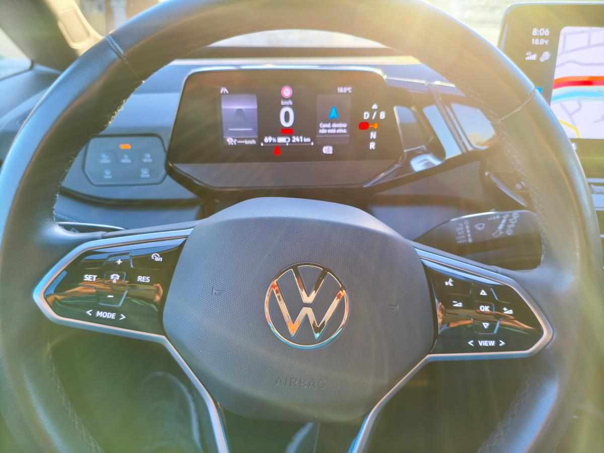 volkswagen-id-3-pro-performance-58-kwh-2024-eletrico