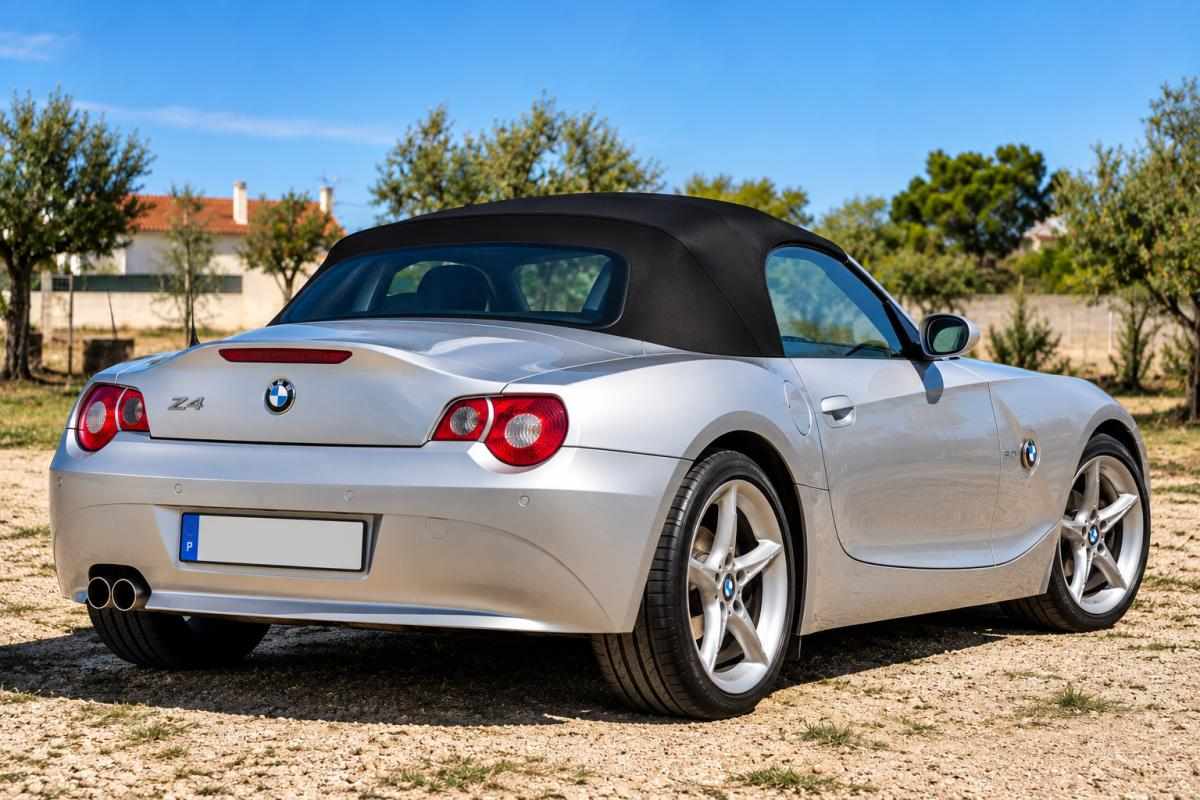 bmw-z4-3-0i-2004-gasolina-2979cc