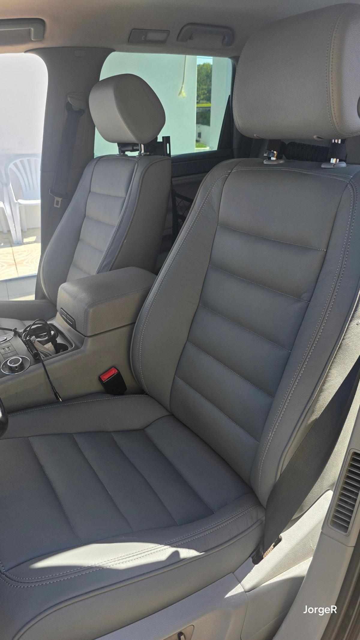 volkswagen-touareg-3-0-tdi-v6-bluemotion-4motion-2009-diesel-2967cc