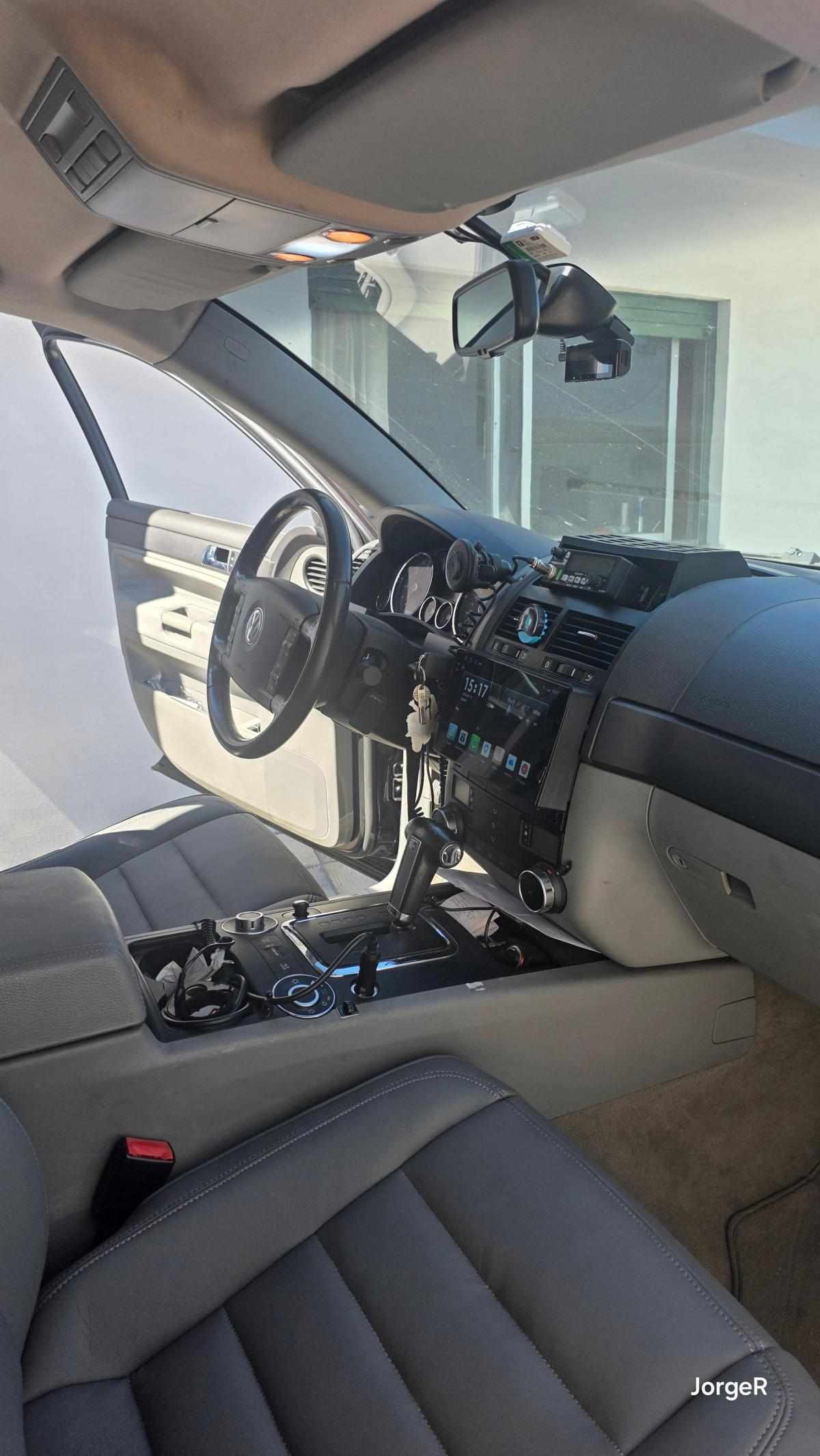 volkswagen-touareg-3-0-tdi-v6-bluemotion-4motion-2009-diesel-2967cc