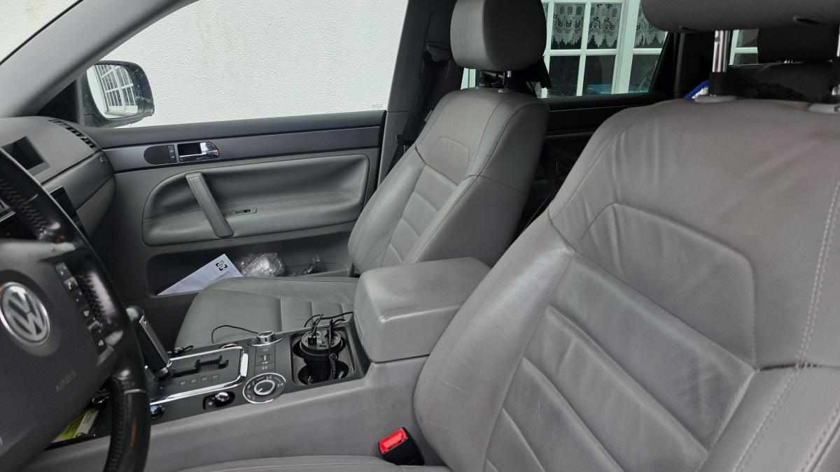 volkswagen-touareg-3-0-tdi-v6-bluemotion-4motion-2009-diesel-2967cc