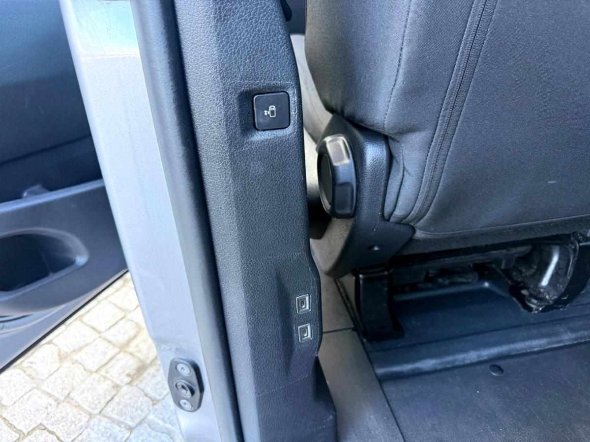 peugeot-expert-2-0-bluehdi-2024-diesel-1997cc