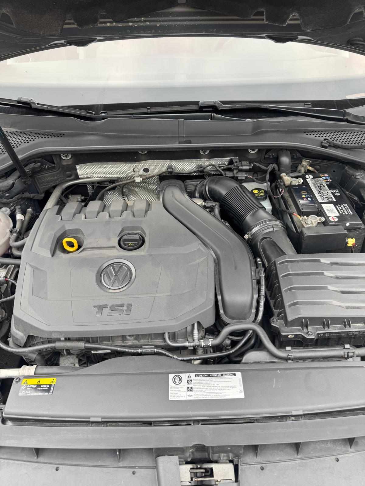 volkswagen-golf-1-5-tsi-act-2018-gasolina-1498cc