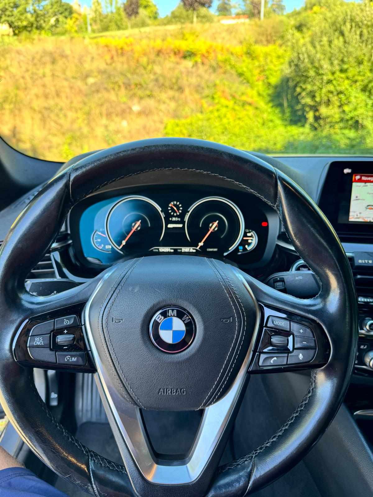 bmw-serie-5-530e-iperformance-sedan-2017-gasolina-1998cc