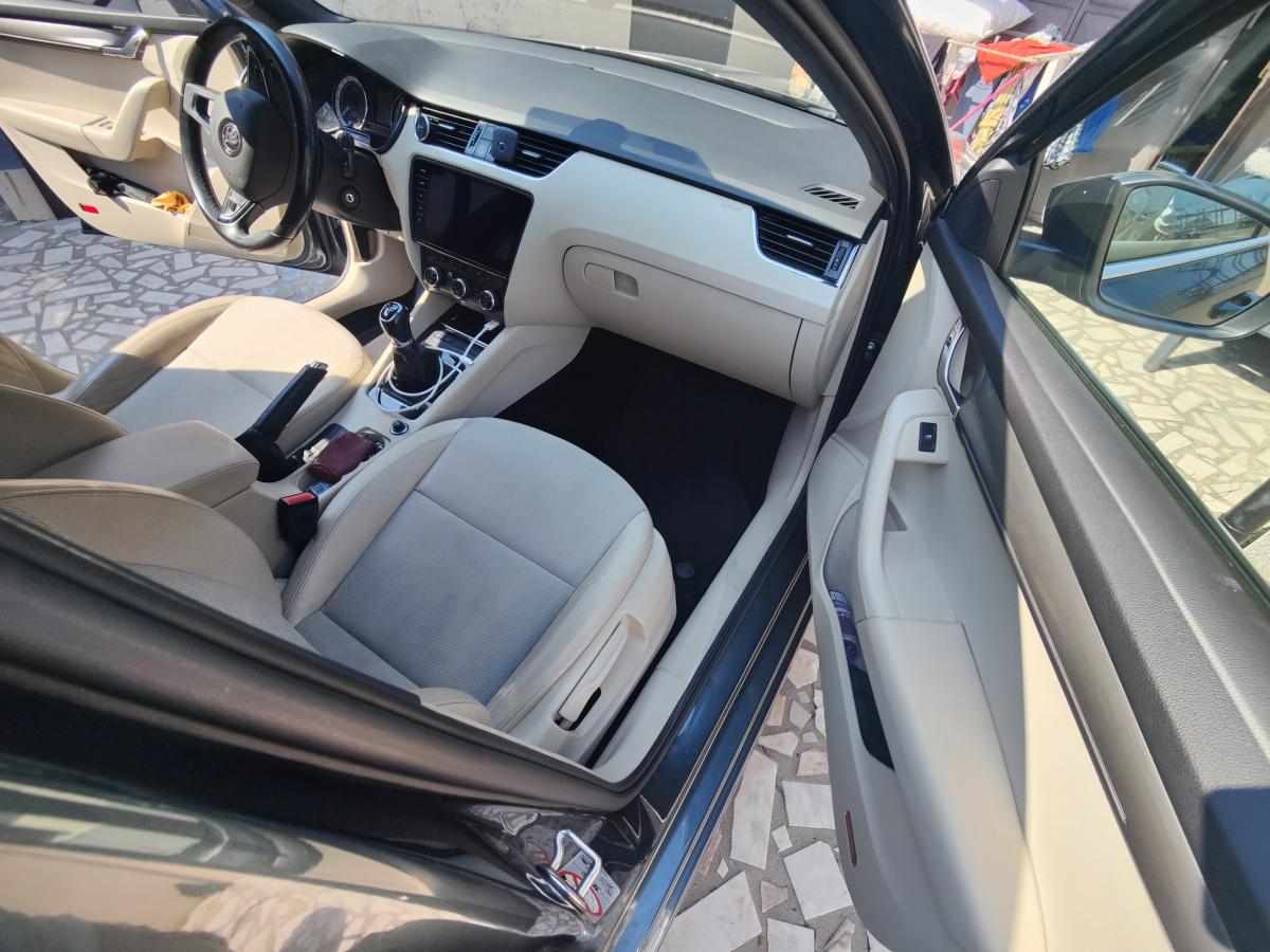 skoda-octavia-1-6-tdi-2019-diesel-1598cc
