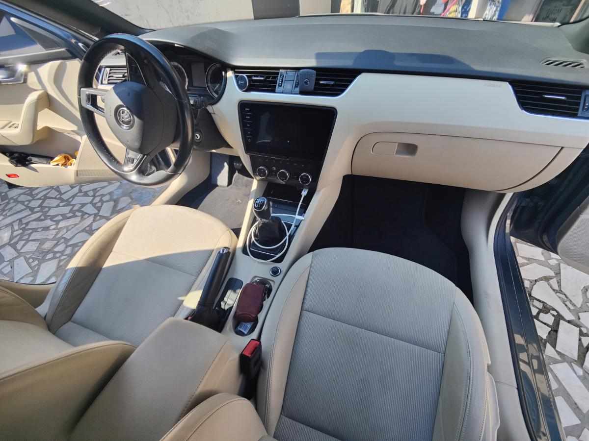 skoda-octavia-1-6-tdi-2019-diesel-1598cc