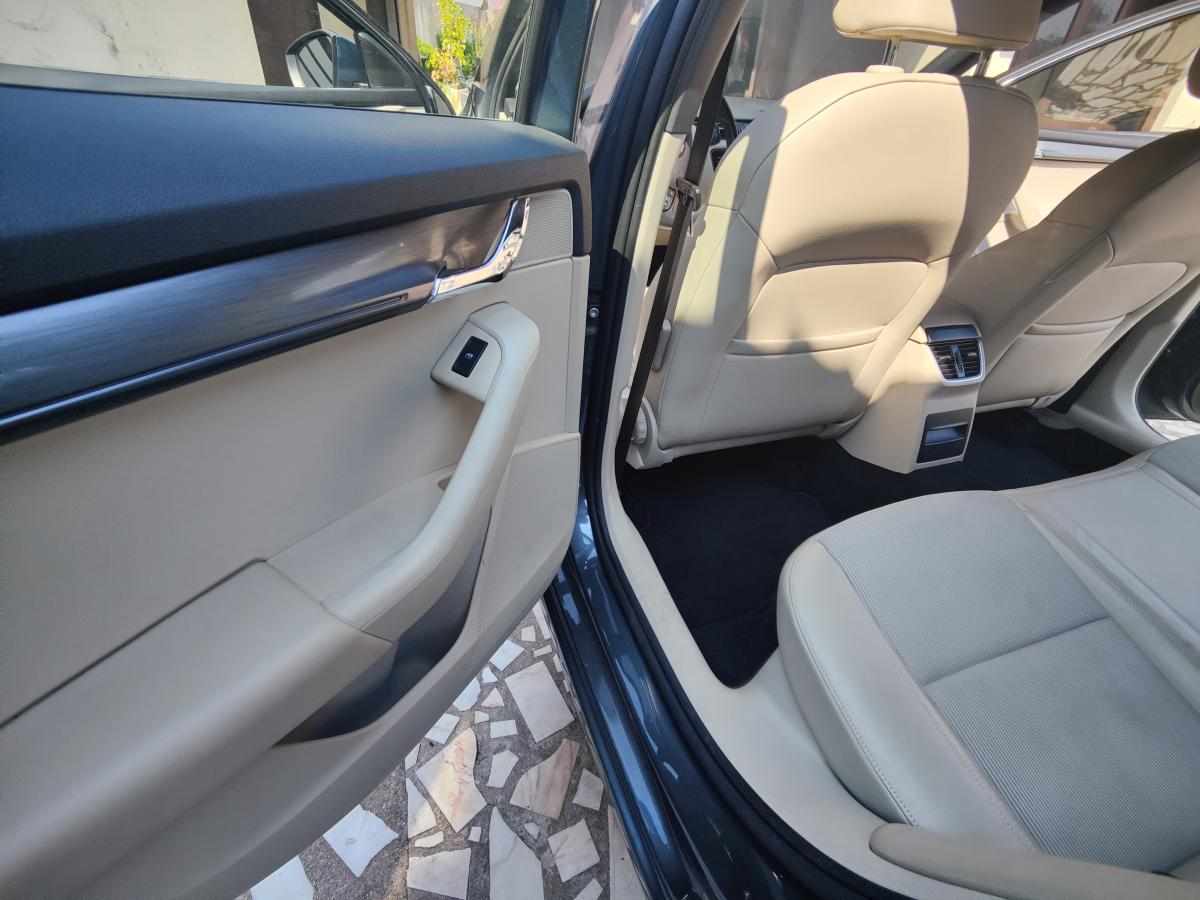 skoda-octavia-1-6-tdi-2019-diesel-1598cc