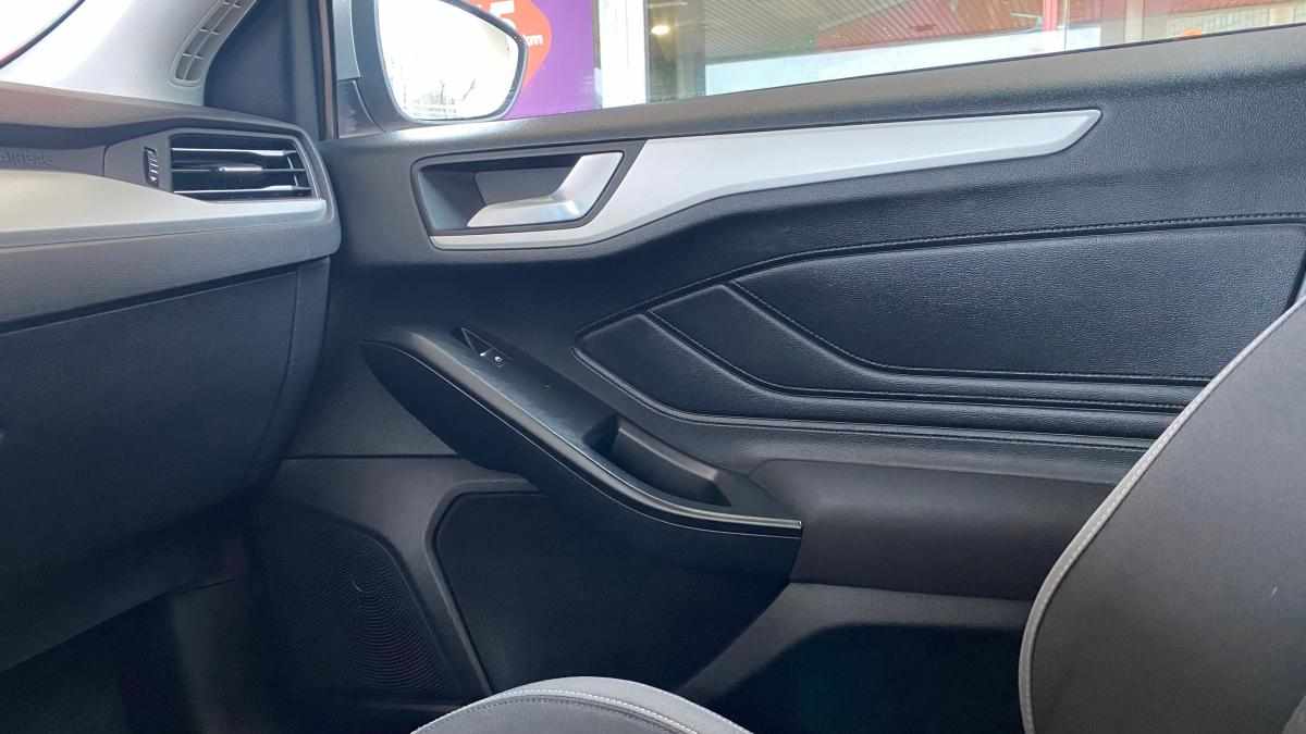 ford-focus-1-5-ecoblue-2019-diesel-1499cc