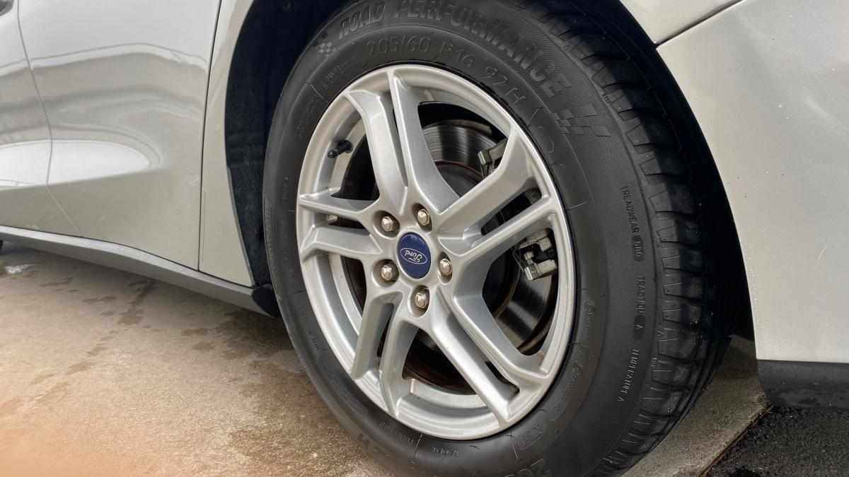 ford-focus-1-5-ecoblue-2019-diesel-1499cc