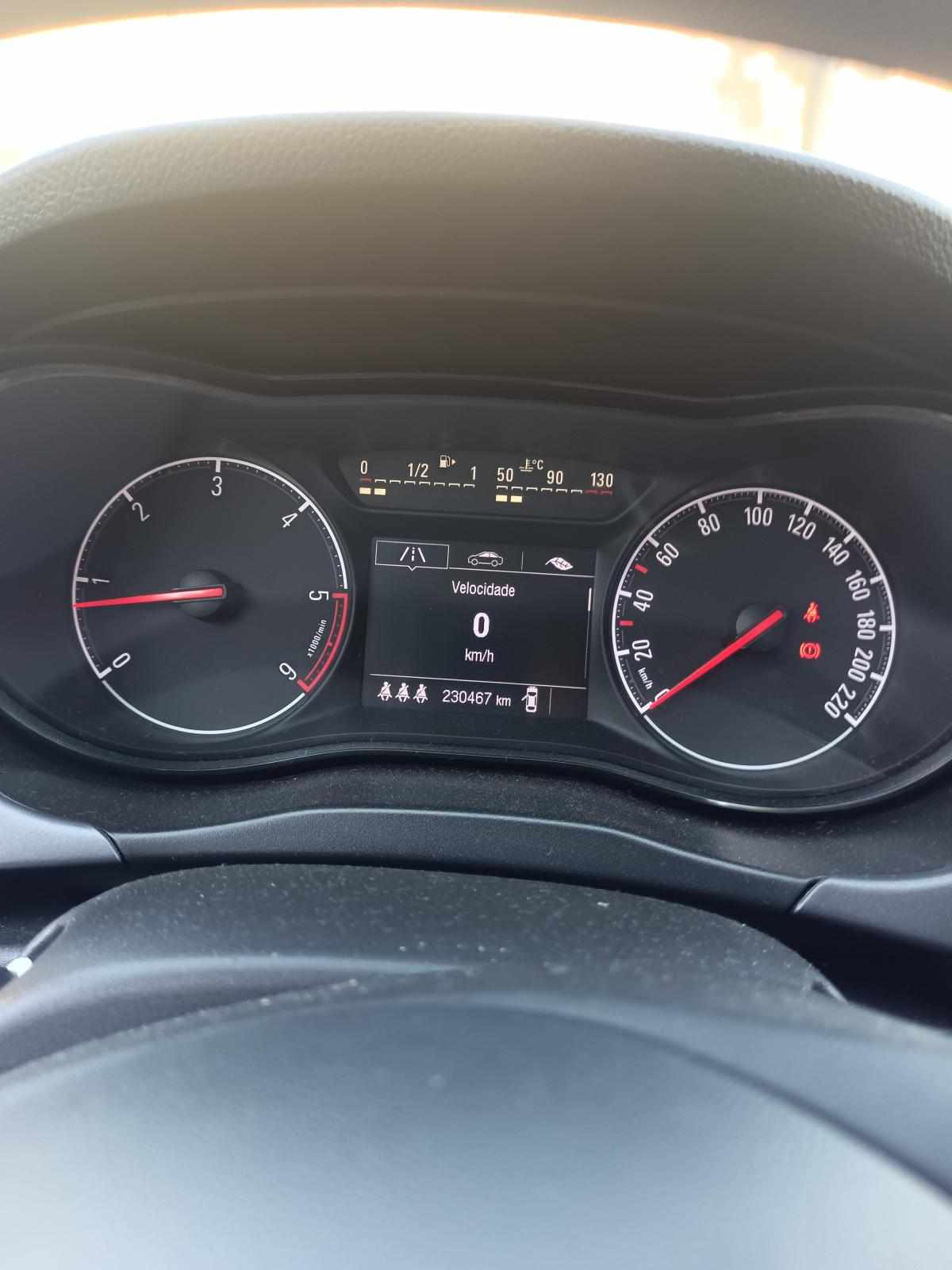 opel-corsa-1-2-cdti-2015-diesel-1248cc