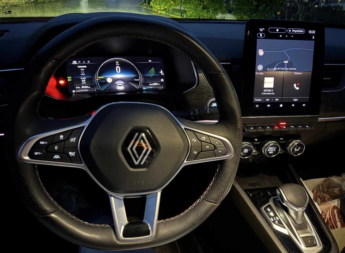 renault-arkana-e-tech-hybrid-2024-gasolina-1598cc