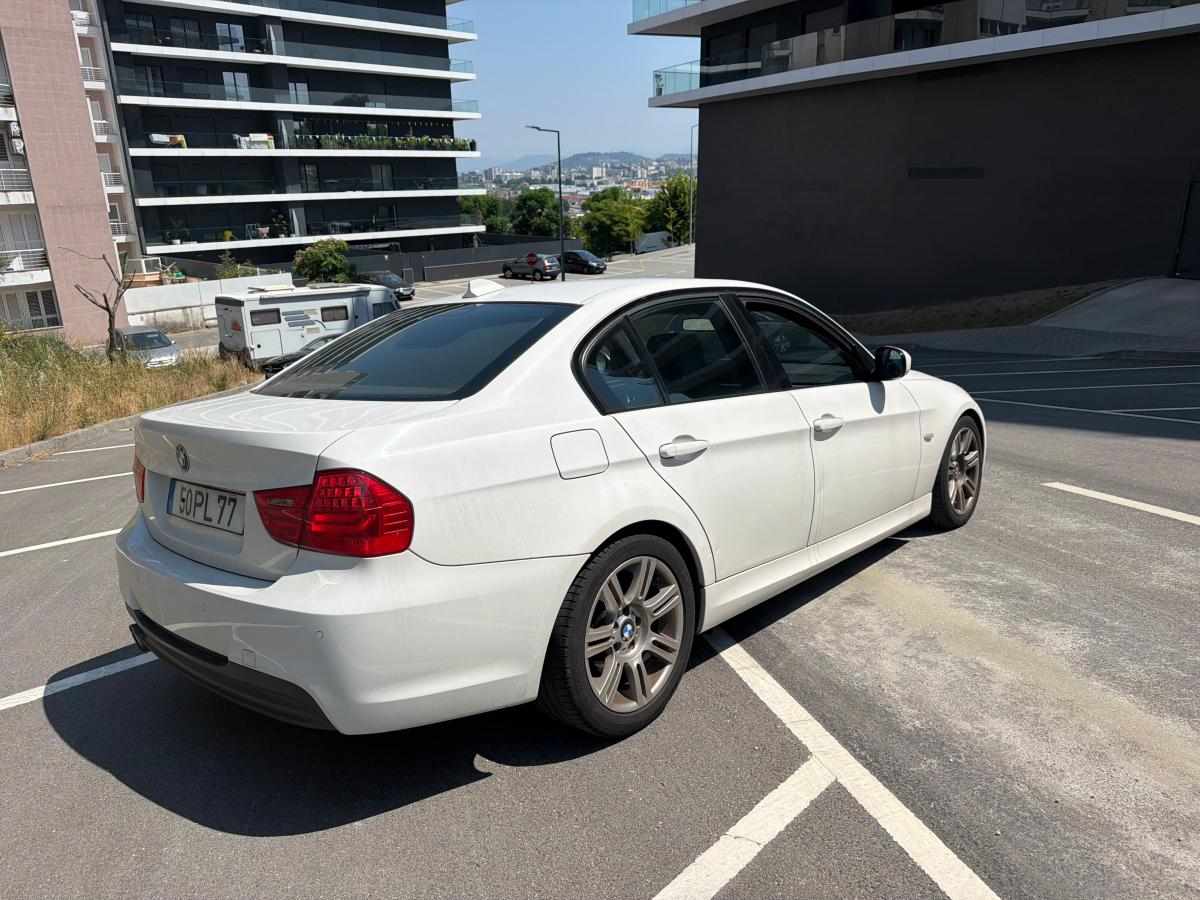 bmw-serie-3-320d-2009-diesel-1995cc