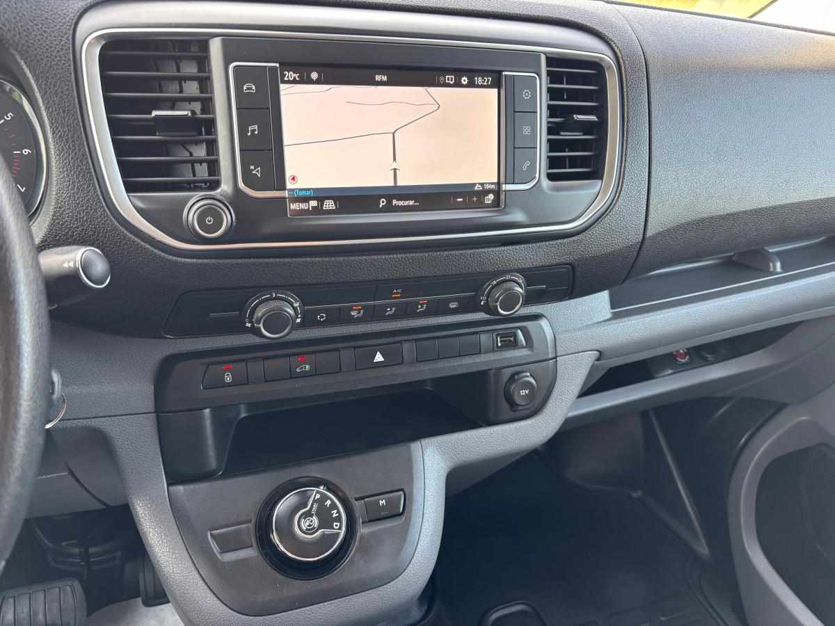 opel-vivaro-2-0-2021-diesel-1999cc