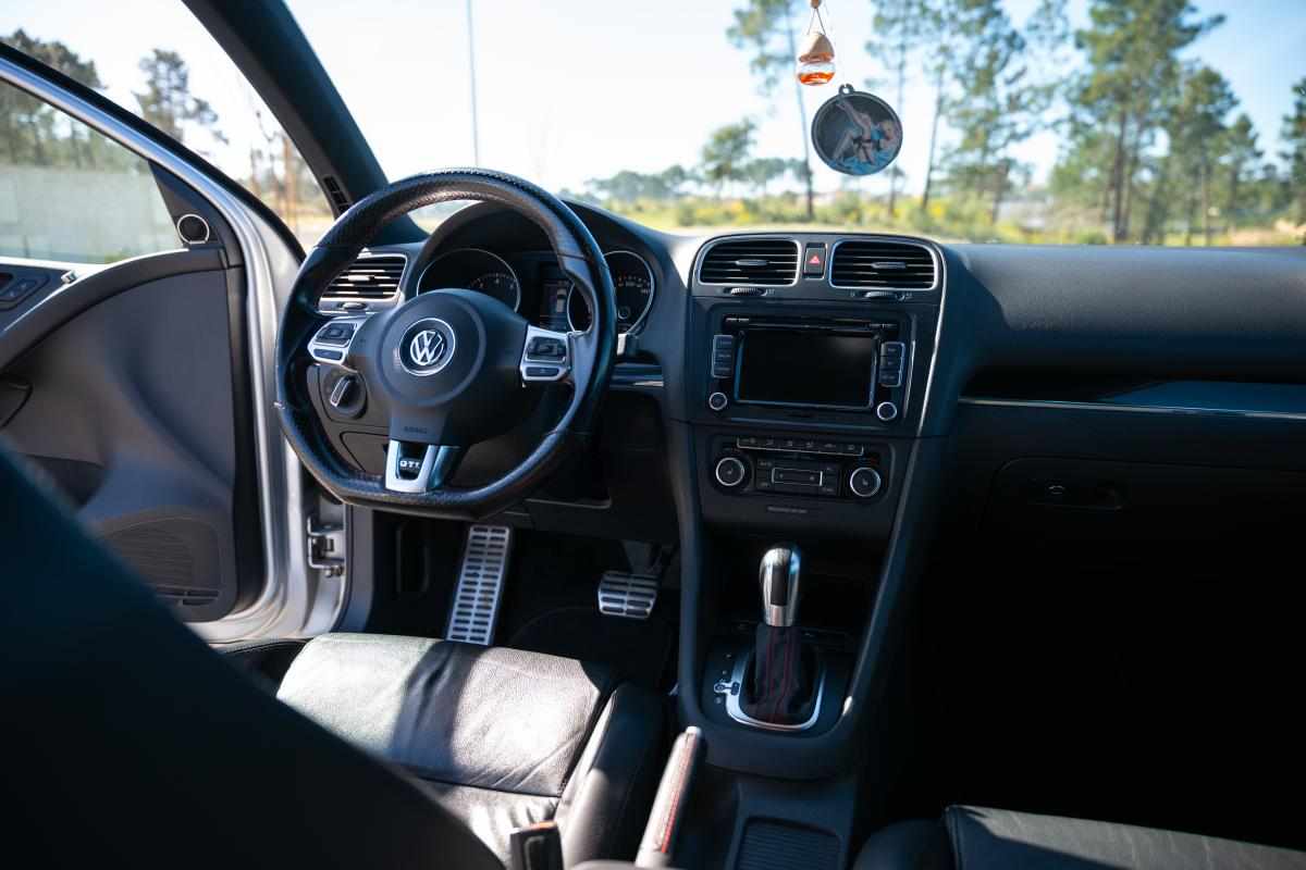 volkswagen-golf-2-0-tsi-2011-gasolina-1984cc