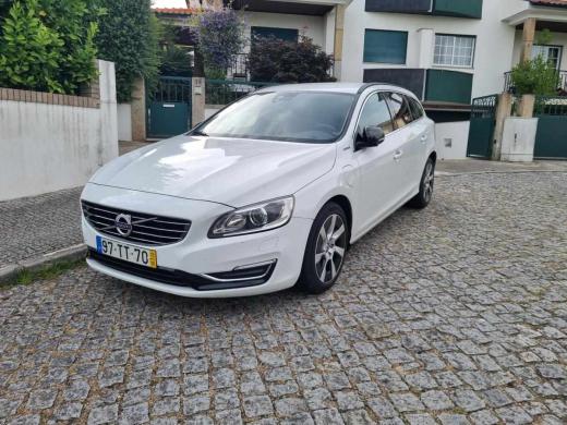 volvo-v60-d6-plug-in-hybrid-2-4-awd-2013-diesel-2400cc