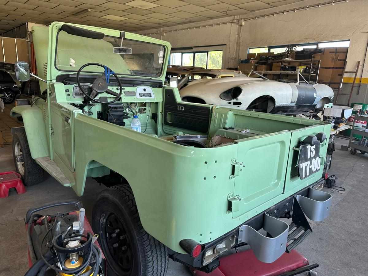 toyota-land-cruiser-bj40-cabrio-1981-diesel-2997cc