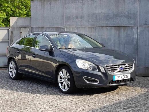 volvo-s60-2-0-t5-2011-gasolina-1999cc