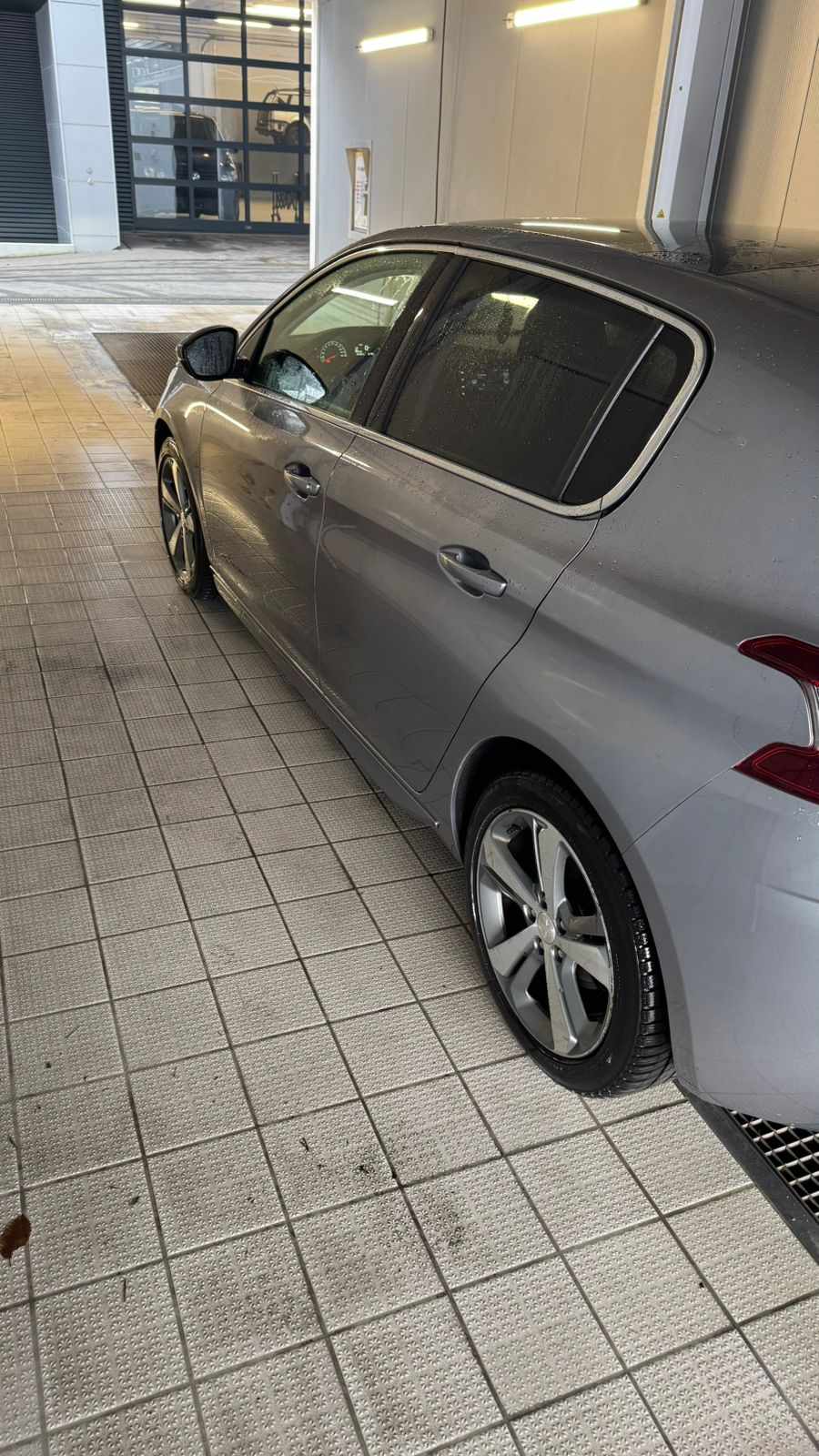 peugeot-308-1-6-bluehdi-fap-2017-diesel-1560cc