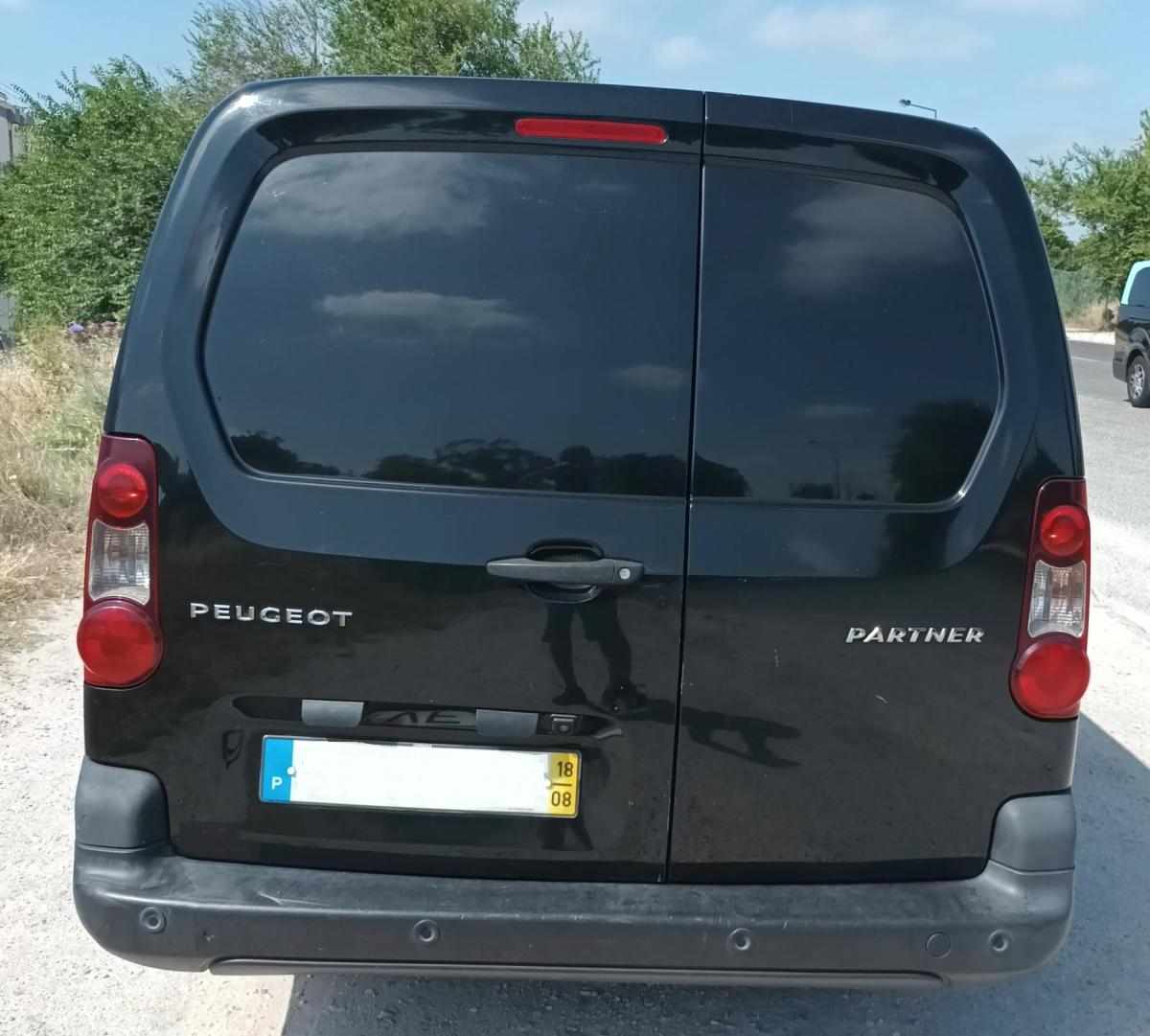 peugeot-partner-1-6-99cv-2018-diesel-1560cc