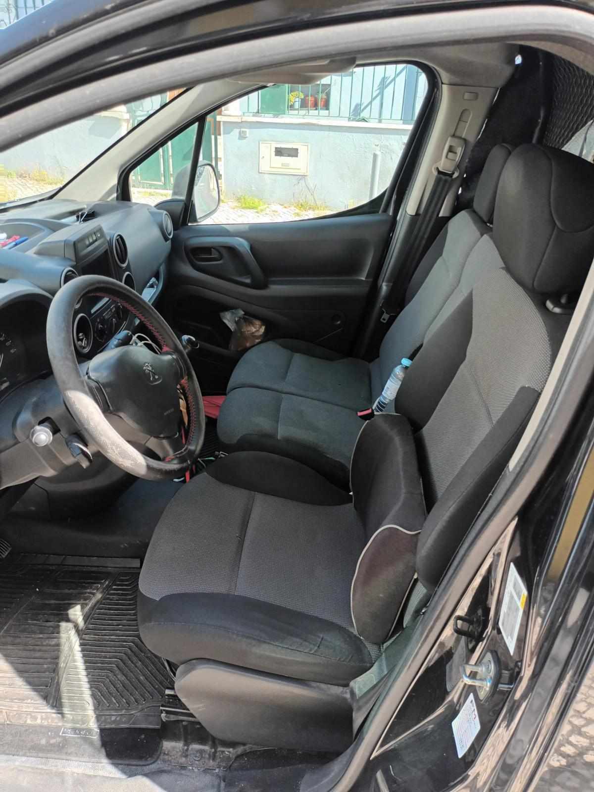 peugeot-partner-1-6-99cv-2018-diesel-1560cc