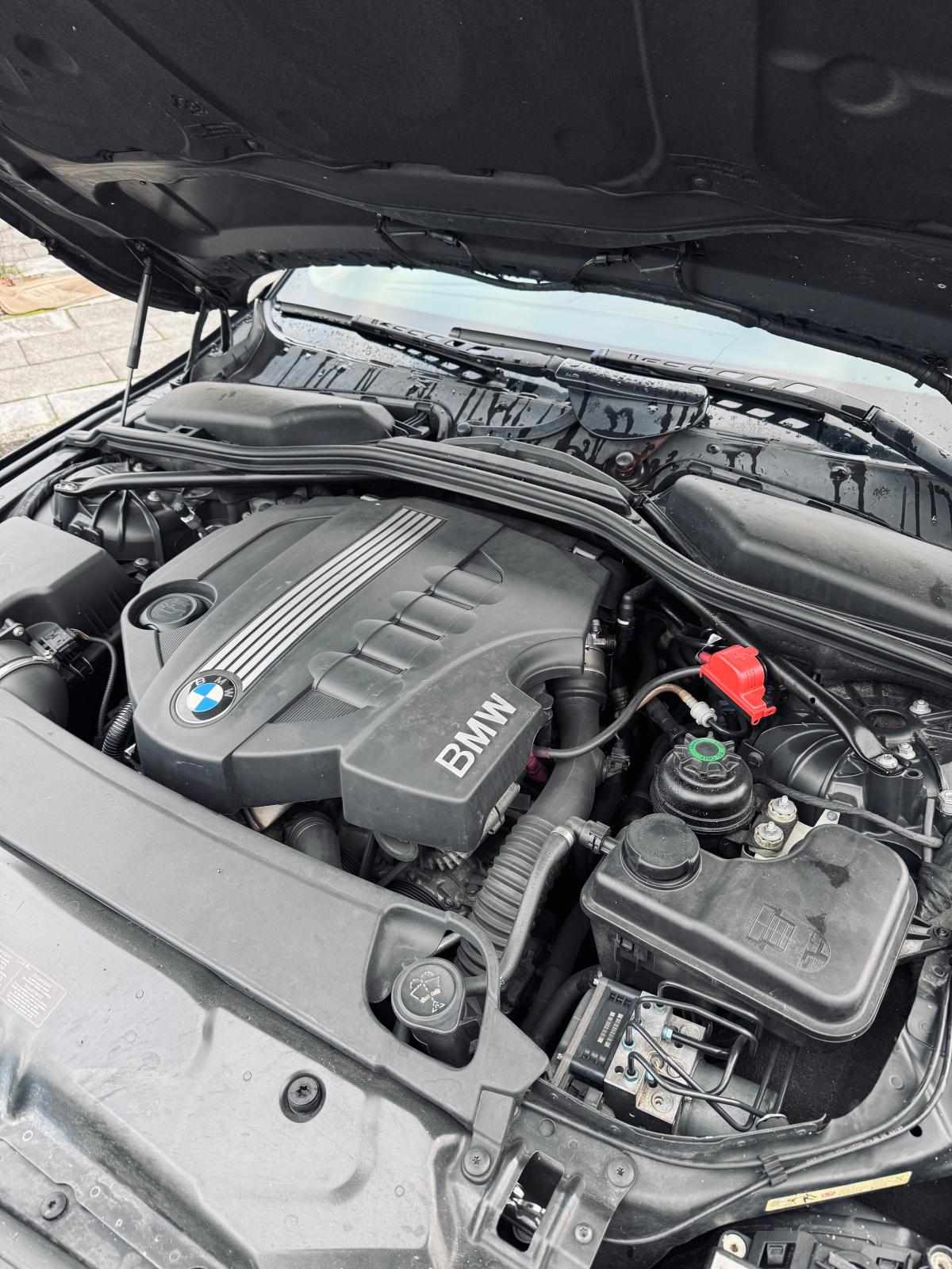bmw-serie-5-520d-2009-diesel-1995cc