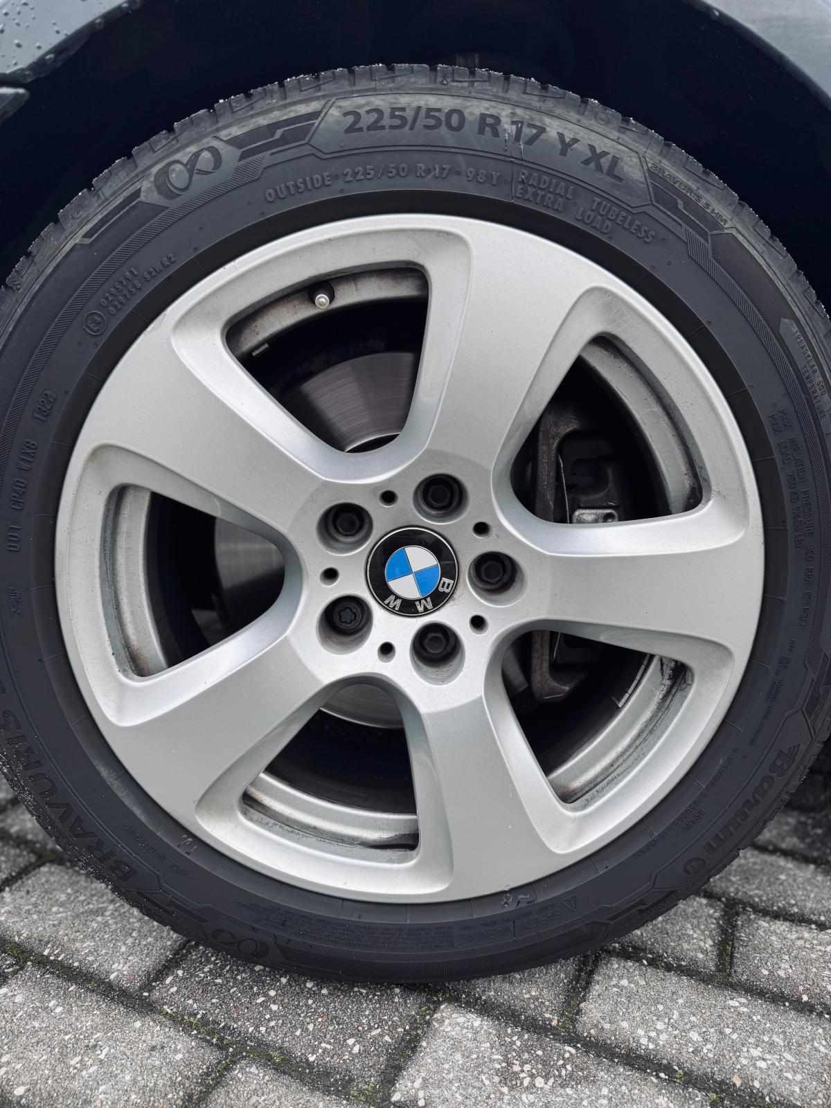 bmw-serie-5-520d-2009-diesel-1995cc