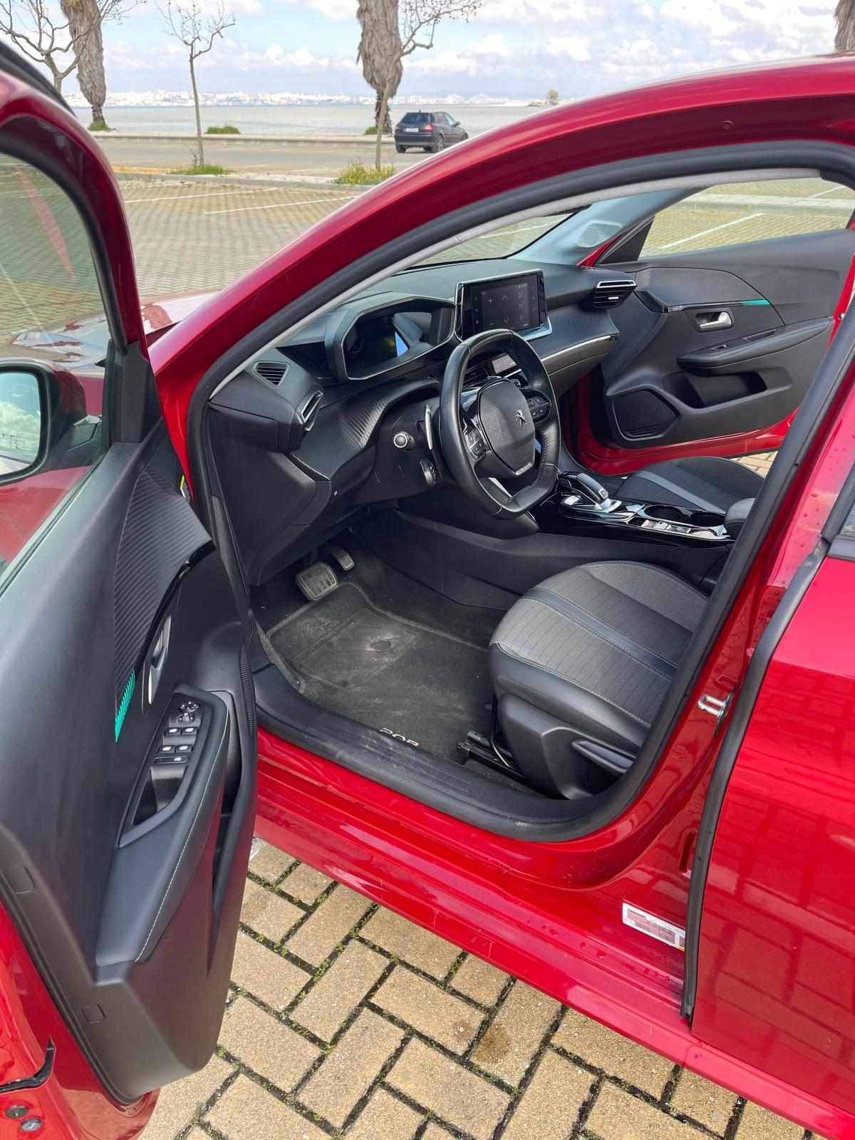 peugeot-208-1-2-puretech-2021-gasolina-1199cc
