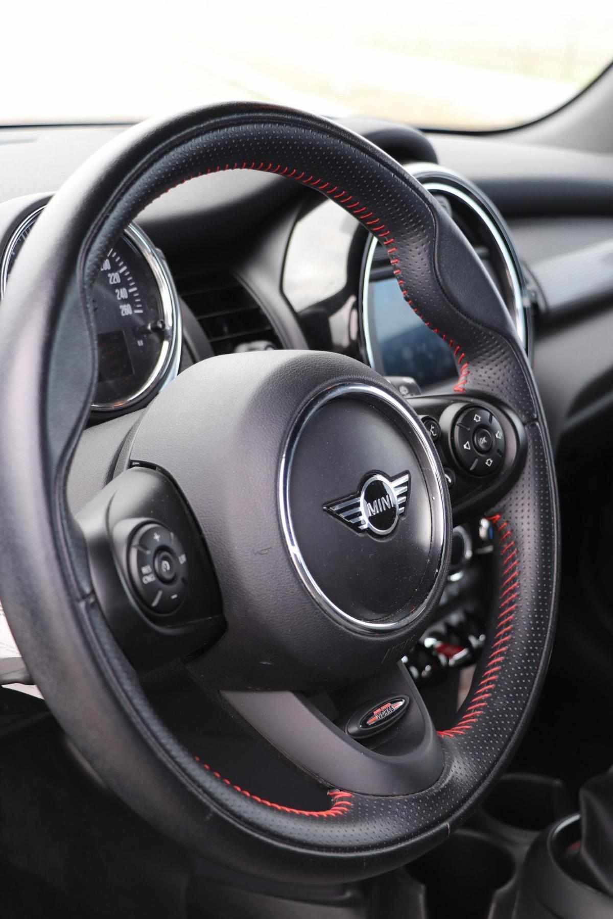 mini-cooper-1300-2019-gasolina-1499cc