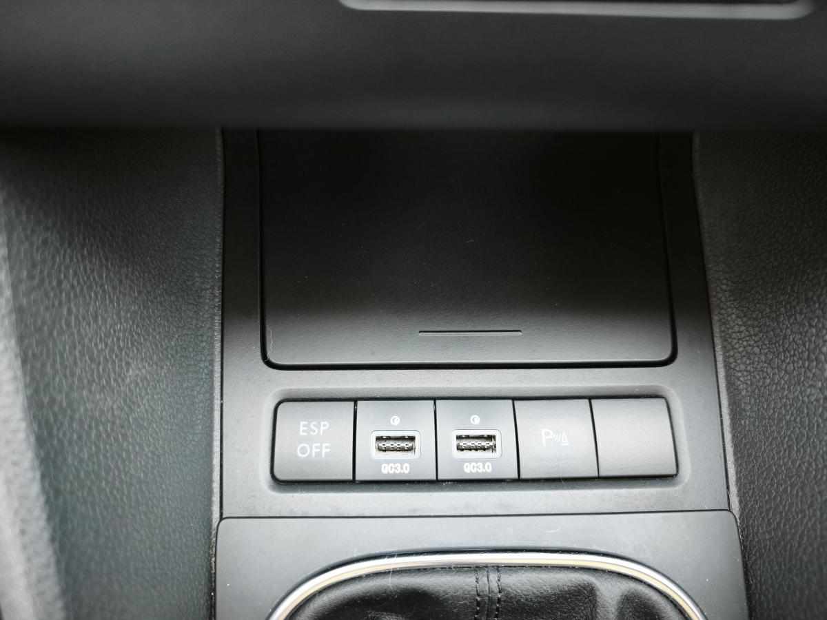 volkswagen-golf-1-4-tsi-2010-gasolina-1390cc