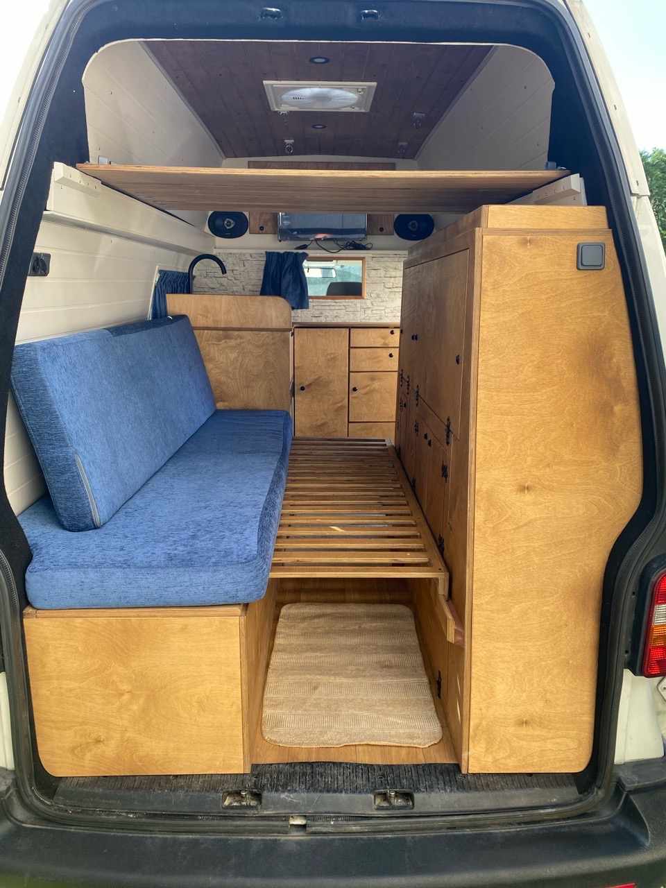 volkswagen-transporter-2007-diesel-2497cc