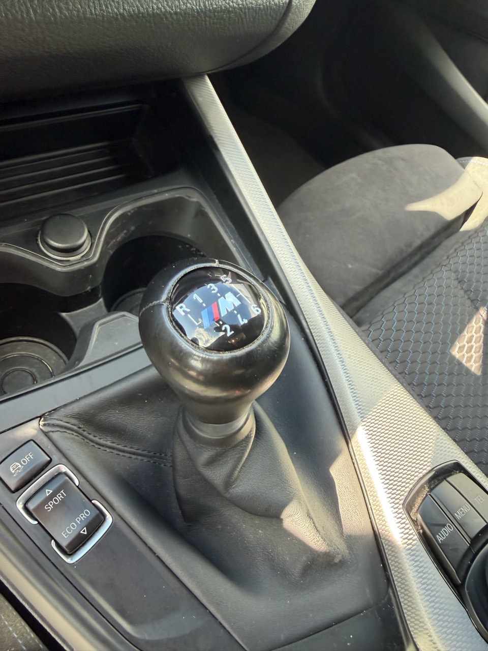 bmw-serie-1-120d-2016-diesel-1995cc