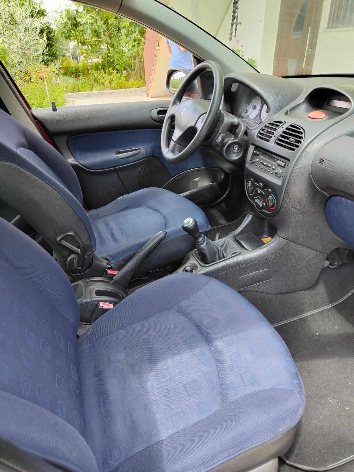 peugeot-206-1-1-2002-gasolina-1124cc