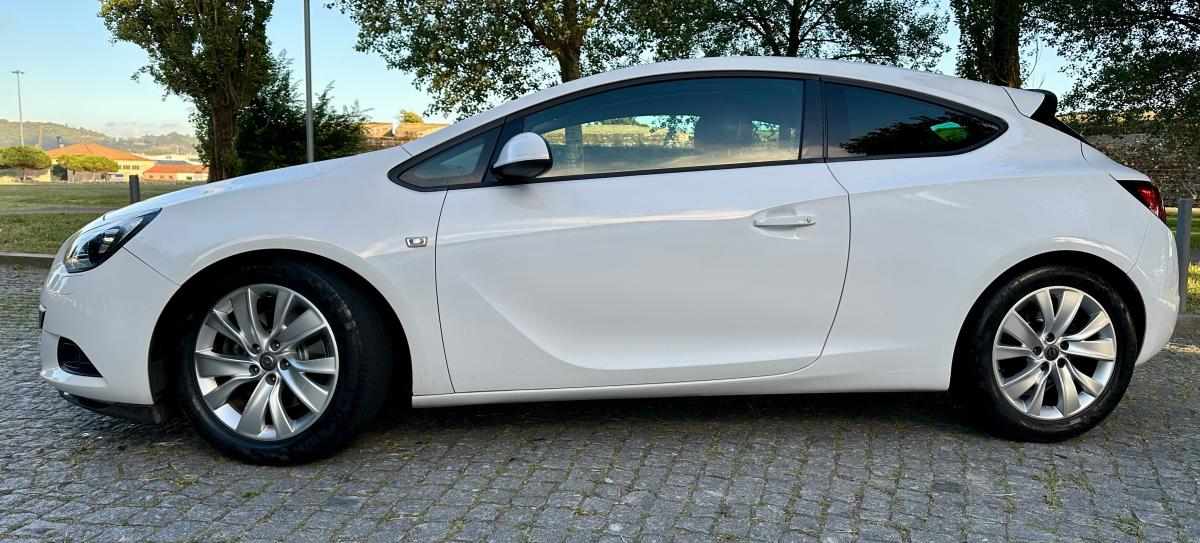opel-astra-2-0-cdti-2012-diesel-1956cc