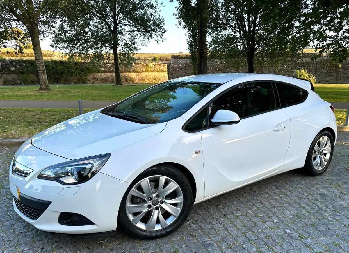 opel-astra-2-0-cdti-2012-diesel-1956cc
