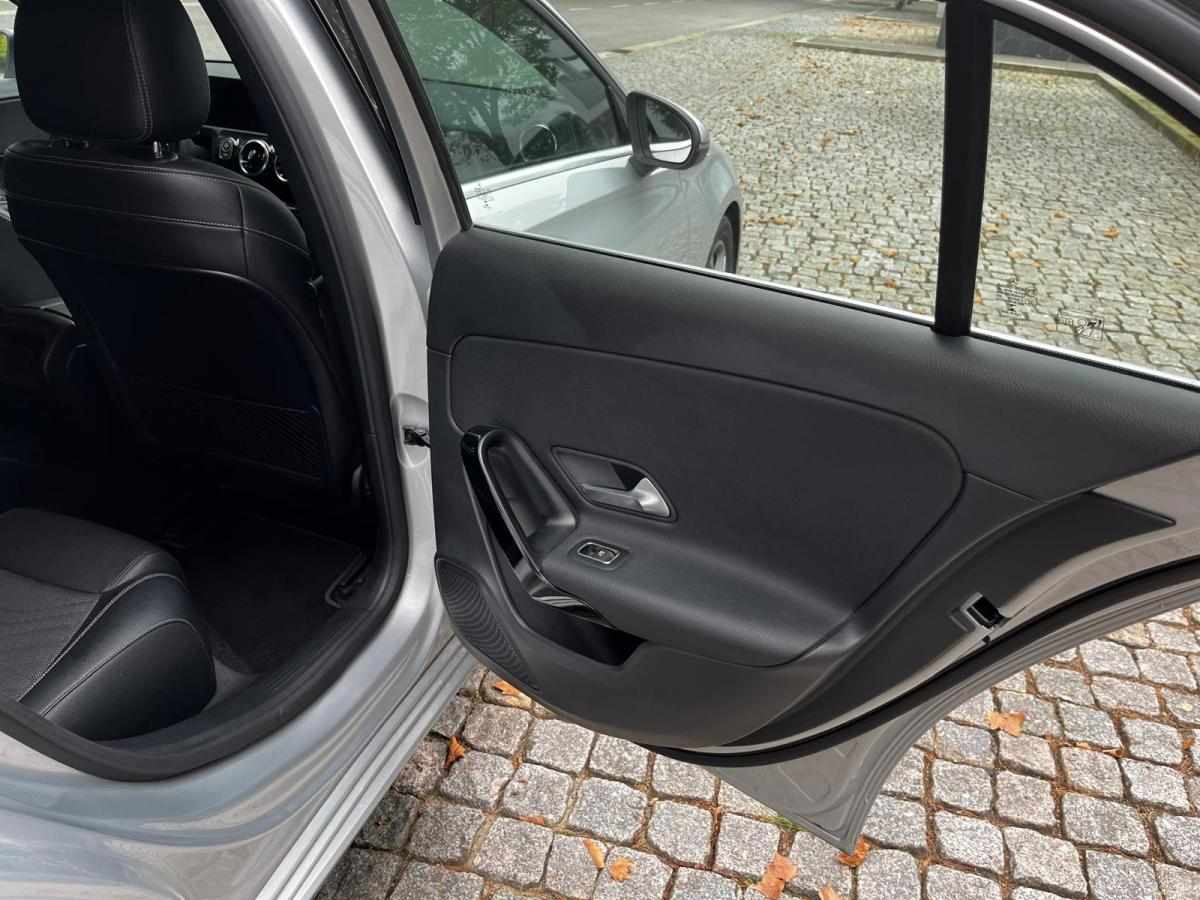 mercedes-benz-classe-a-a-160-2020-gasolina-1332cc