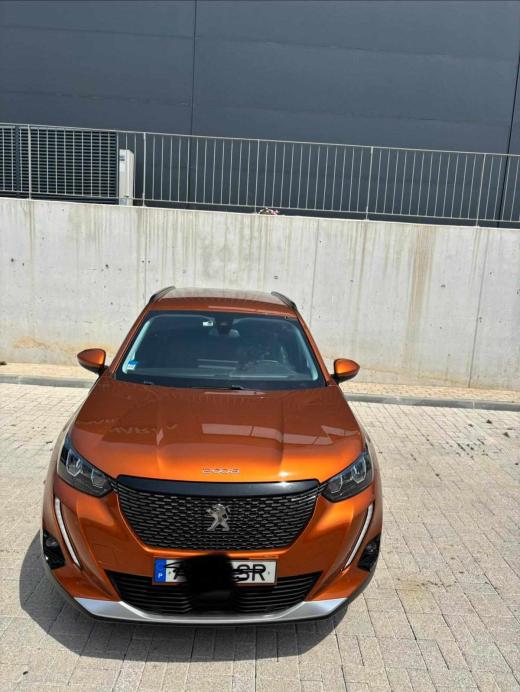 peugeot-2008-1-2-puretech-2021-gasolina-1199cc