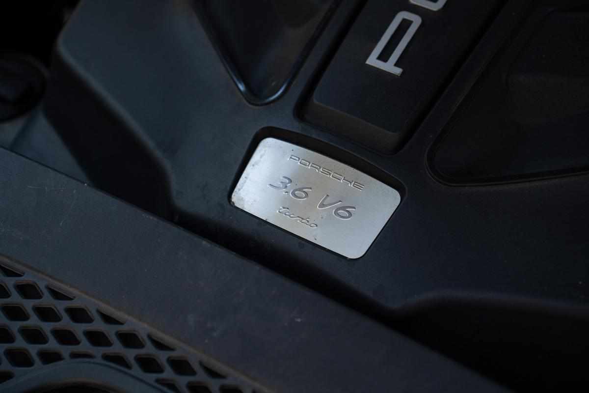 porsche-macan-turbo-3-6-v6-2016-gasolina-3604cc