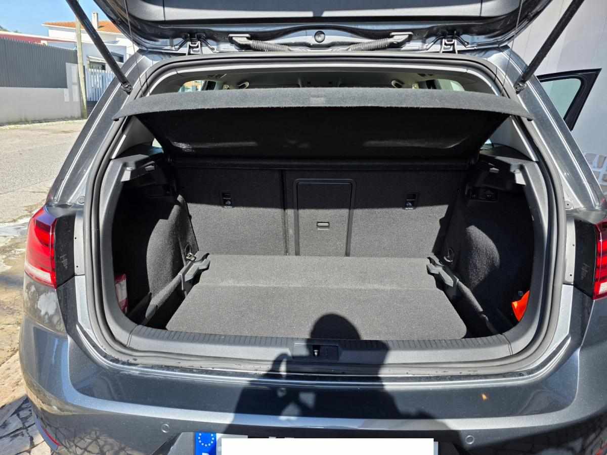volkswagen-golf-1-6-tdi-bluemotion-2017-diesel-1598cc