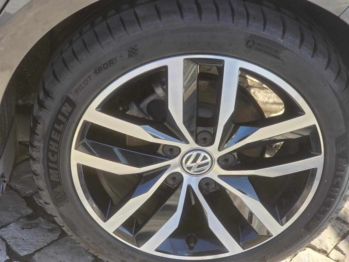 volkswagen-golf-1-6-tdi-bluemotion-2017-diesel-1598cc