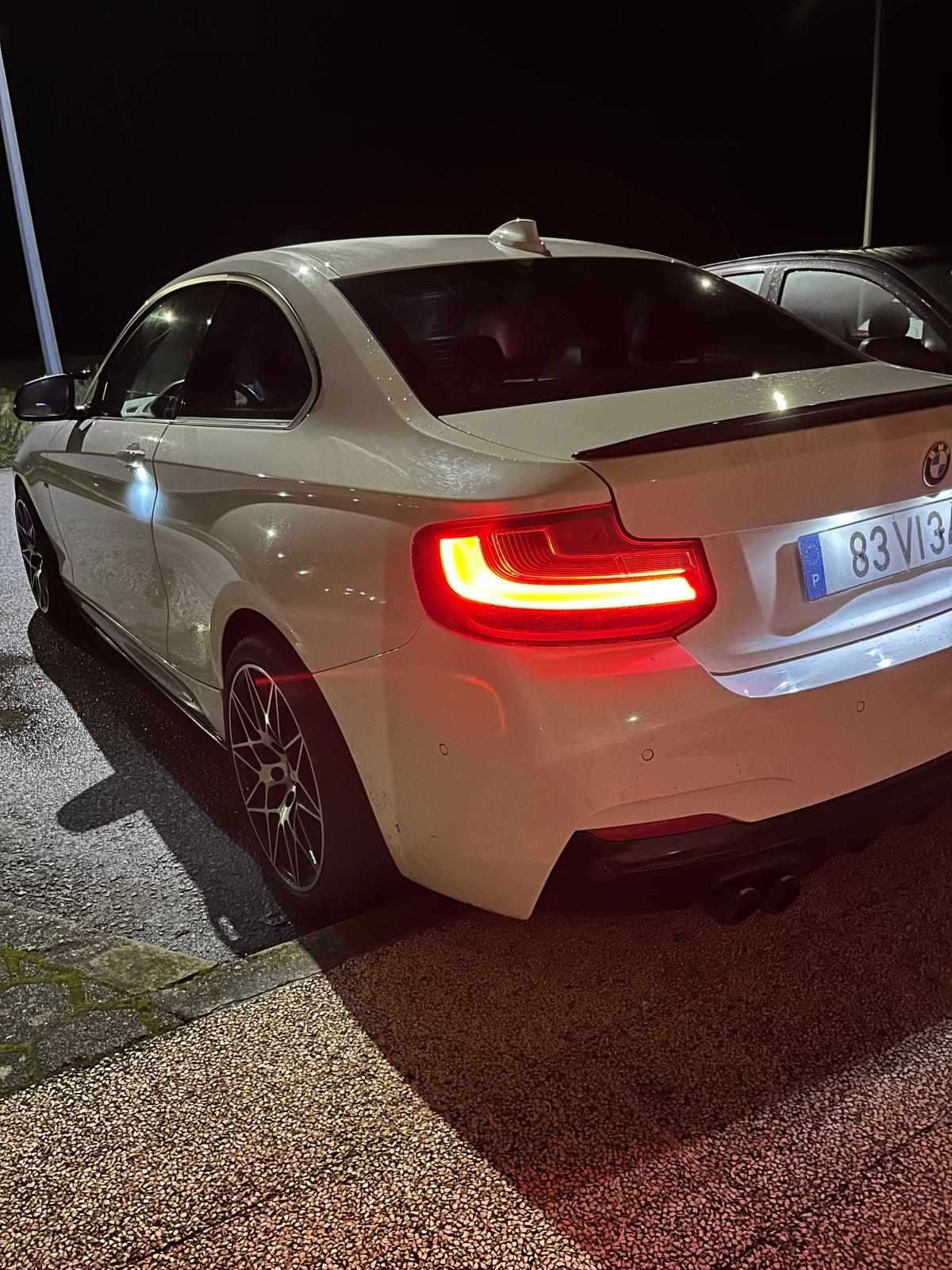 bmw-serie-2-218d-coupe-2015-diesel-1995cc