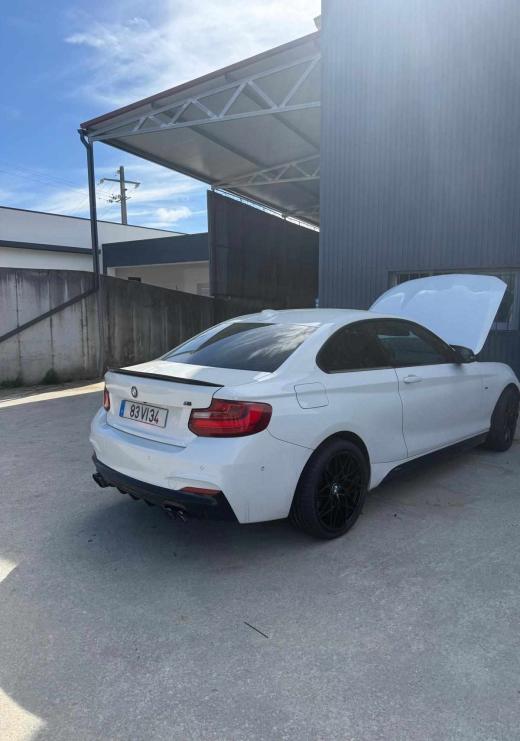 bmw-serie-2-218d-coupe-2015-diesel-1995cc
