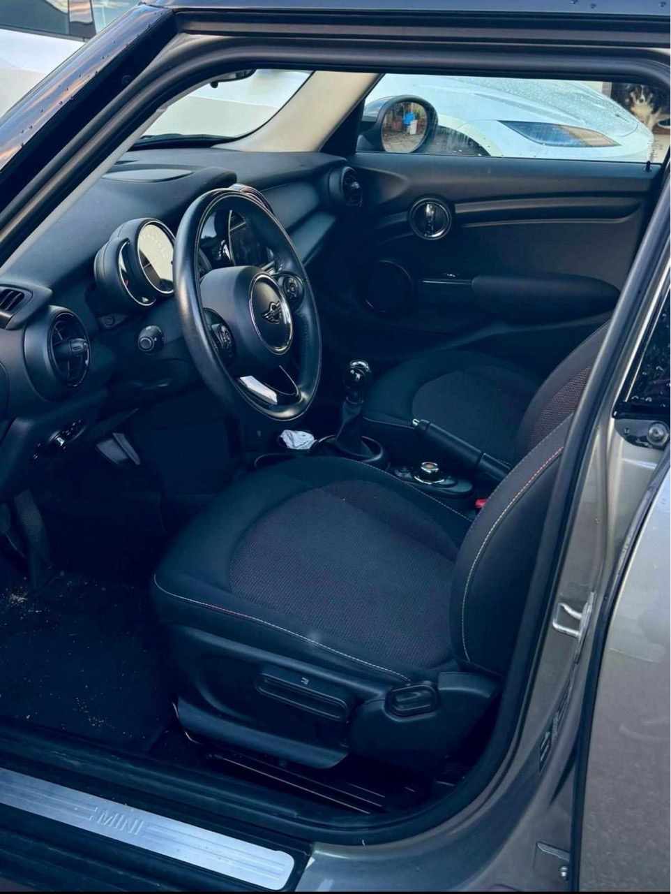 mini-hatch-1-5-2018-gasolina-1499cc