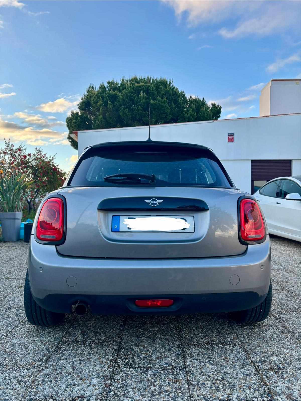 mini-hatch-1-5-2016-gasolina-1499cc