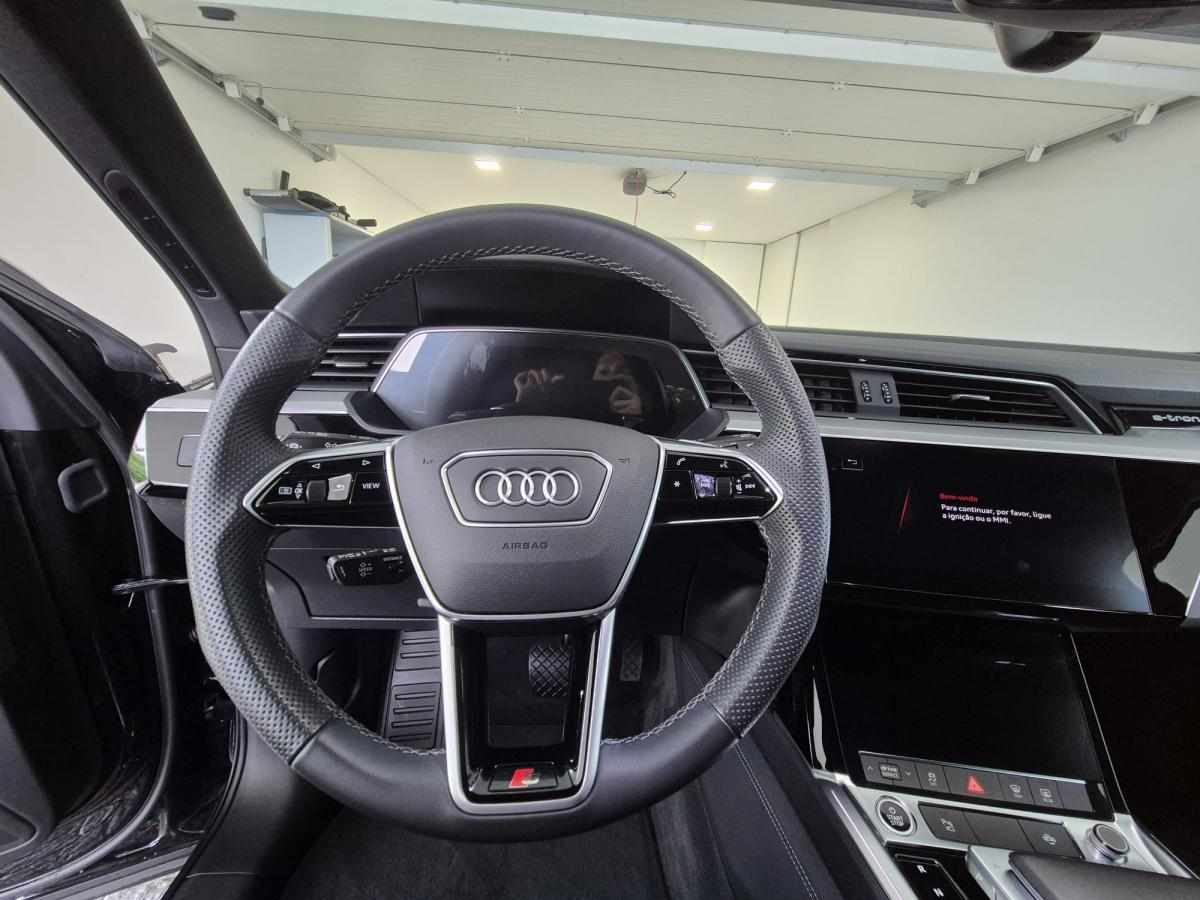 audi-e-tron-50-quattro-2022-eletrico