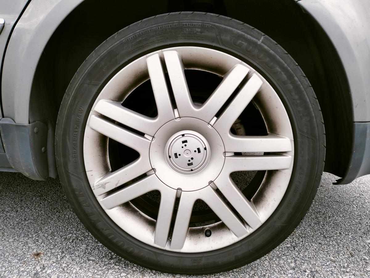 volkswagen-passat-1-9-tdi-2001-diesel-1896cc