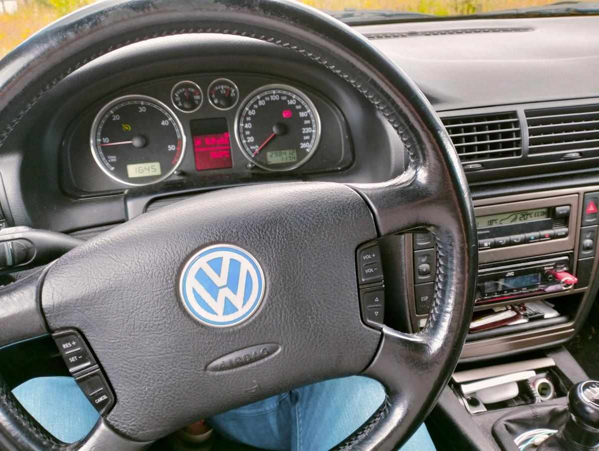 volkswagen-passat-1-9-tdi-2001-diesel-1896cc